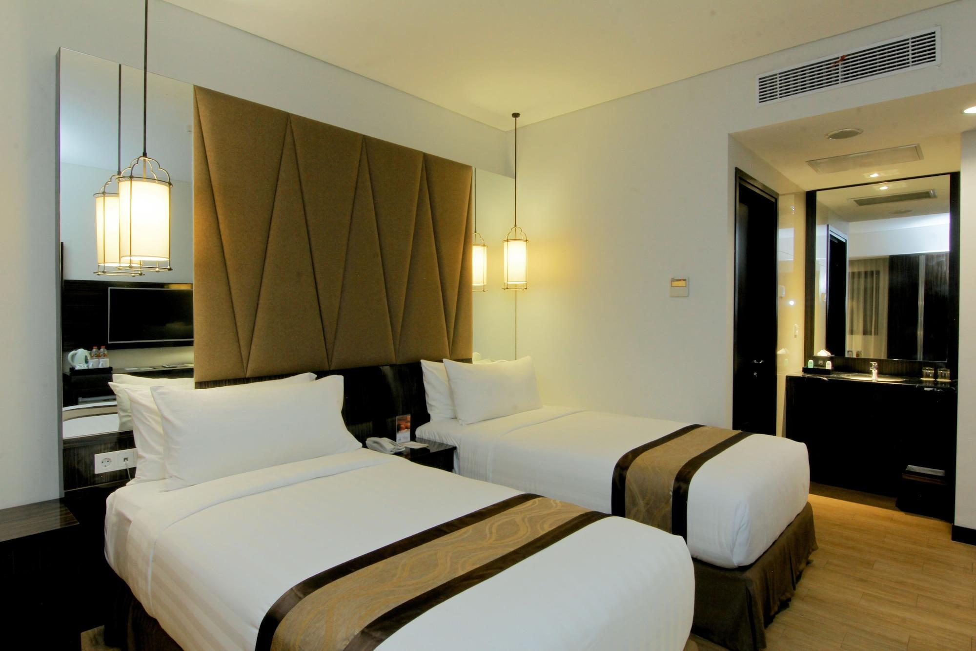 The Atrium Hotel & Resort Yogyakarta Melati Exteriör bild