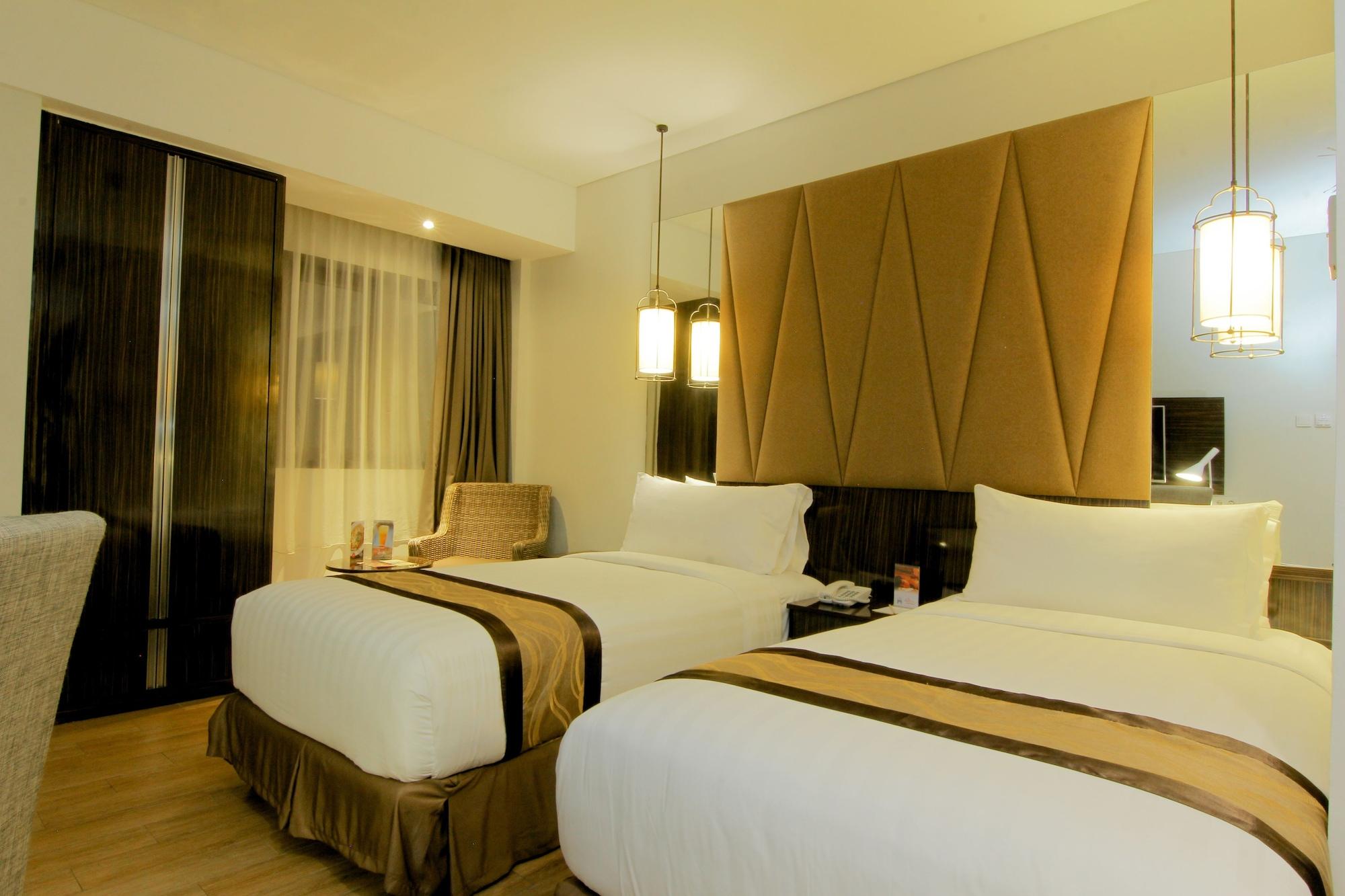 The Atrium Hotel & Resort Yogyakarta Melati Exteriör bild