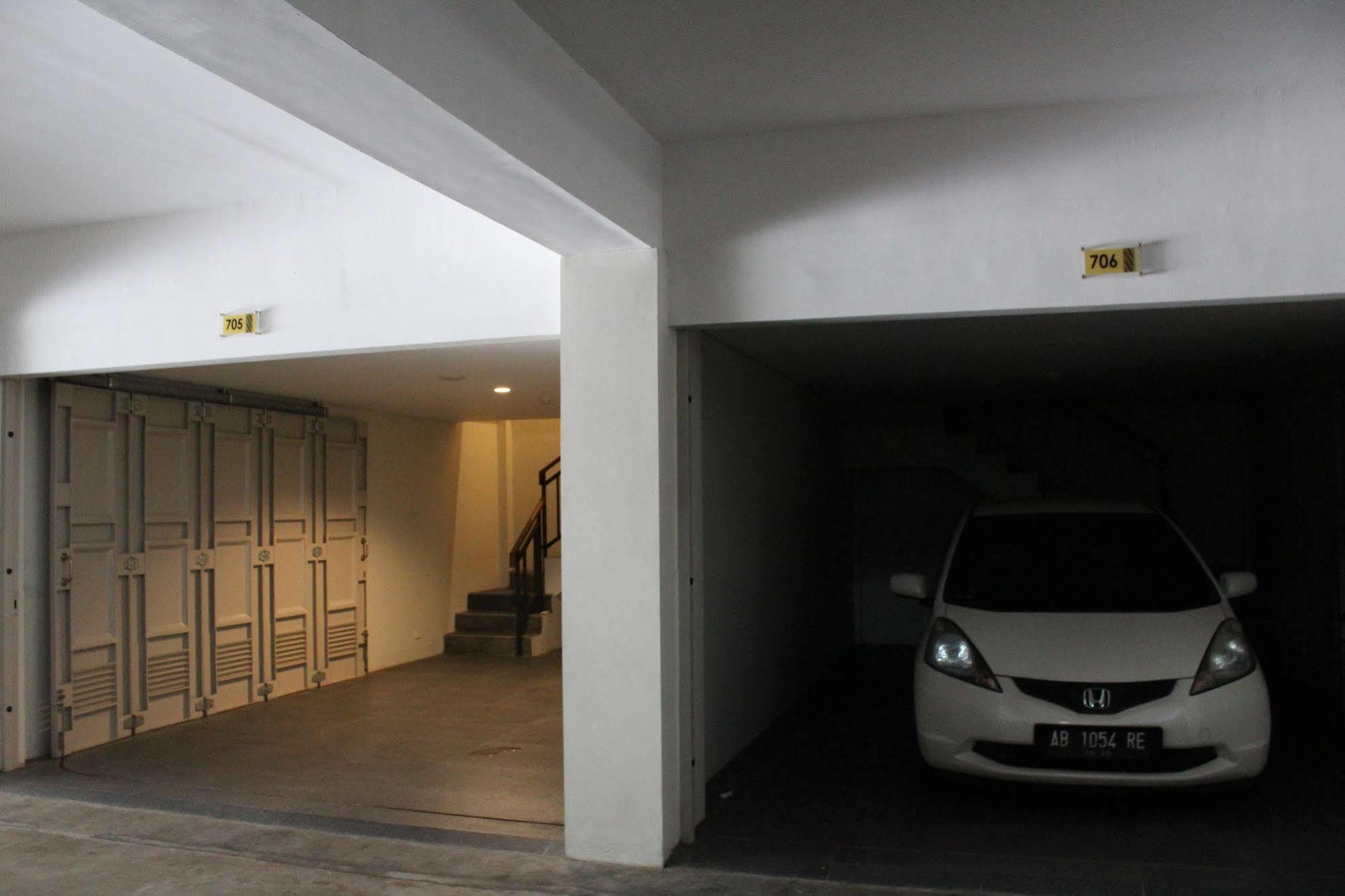 The Atrium Hotel & Resort Yogyakarta Melati Exteriör bild